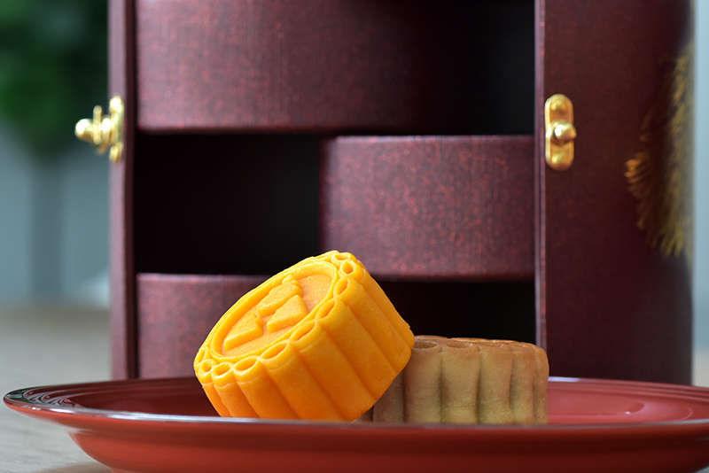 Luxury mooncakes featured by Luxuo Thailand -- The Luxury Lifestyle Curator 