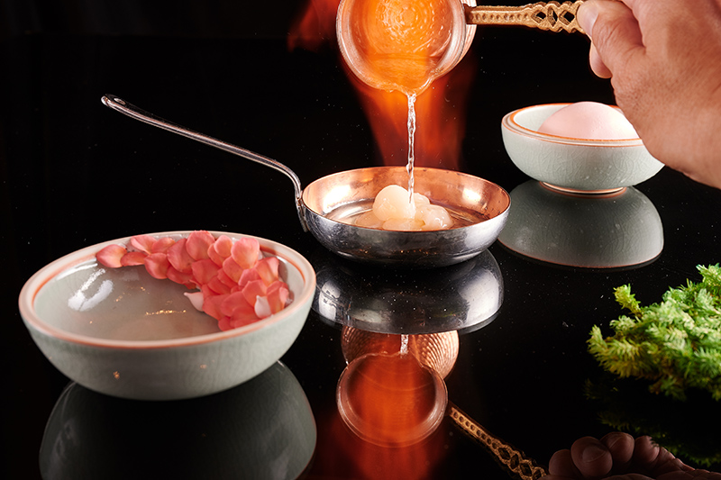 Luxury dining featured by Luxuo Thailand -- The Luxury Lifestyle Curator