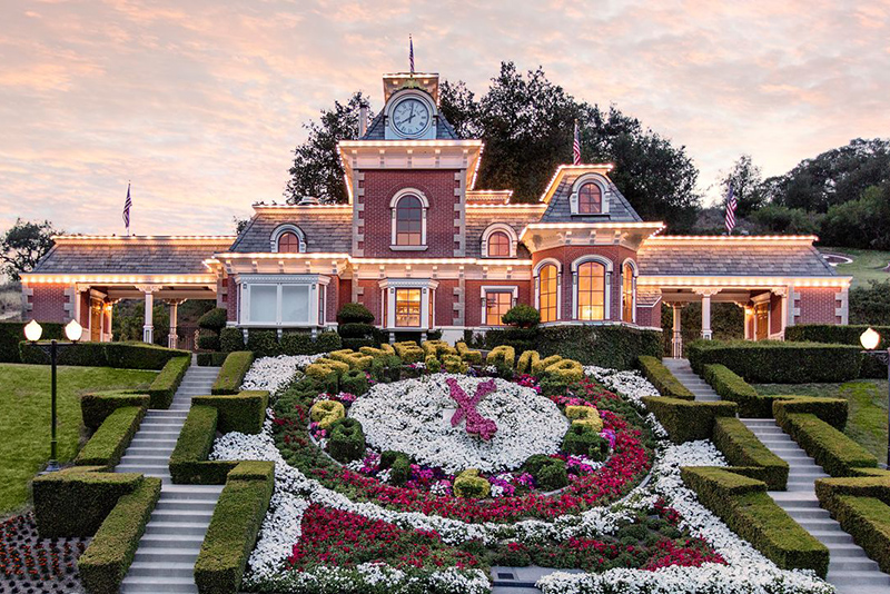 Luxury residence featured by Luxuo Thailand -- The Luxury Lifestyle Curator