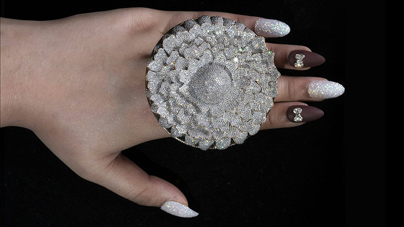 Luxury jewellery featured by Luxuo Thailand -- The Luxury Lifestyle Curator