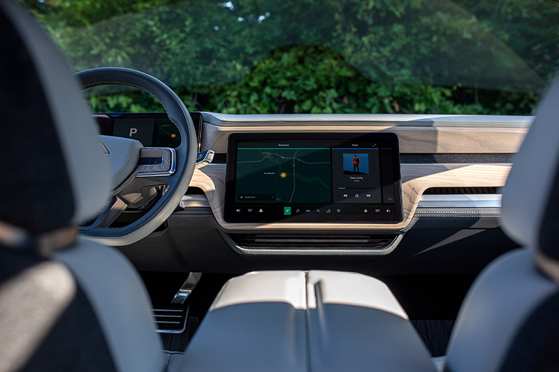 Luxury car featured by Luxuo Thailand -- The Luxury Lifestyle Curator